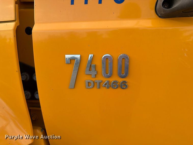 image for item FT6703 2006 International Workstar 7400 Crew Cab dump truck