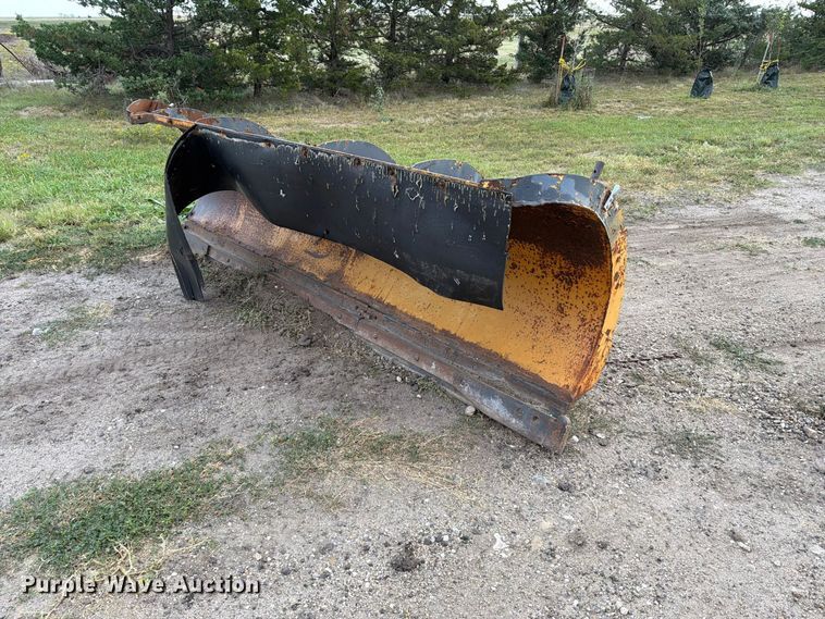 image for item FT6703 2006 International Workstar 7400 Crew Cab dump truck