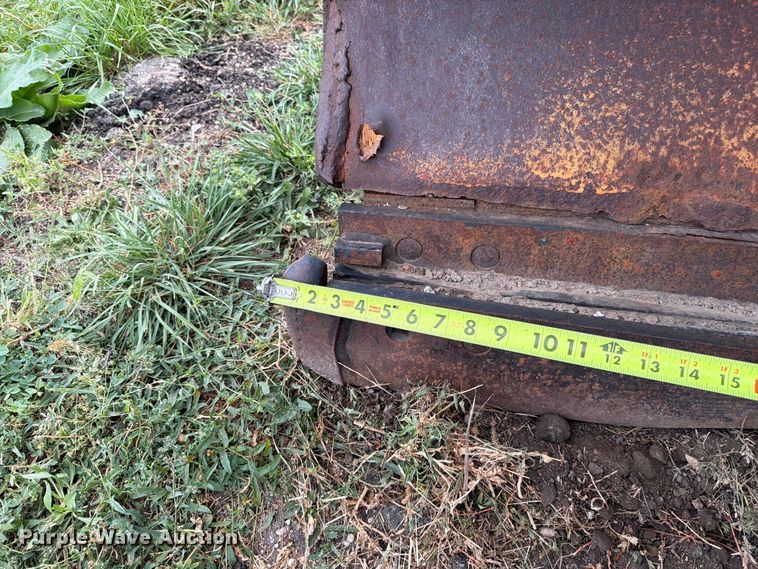 image for item FT6703 2006 International Workstar 7400 Crew Cab dump truck
