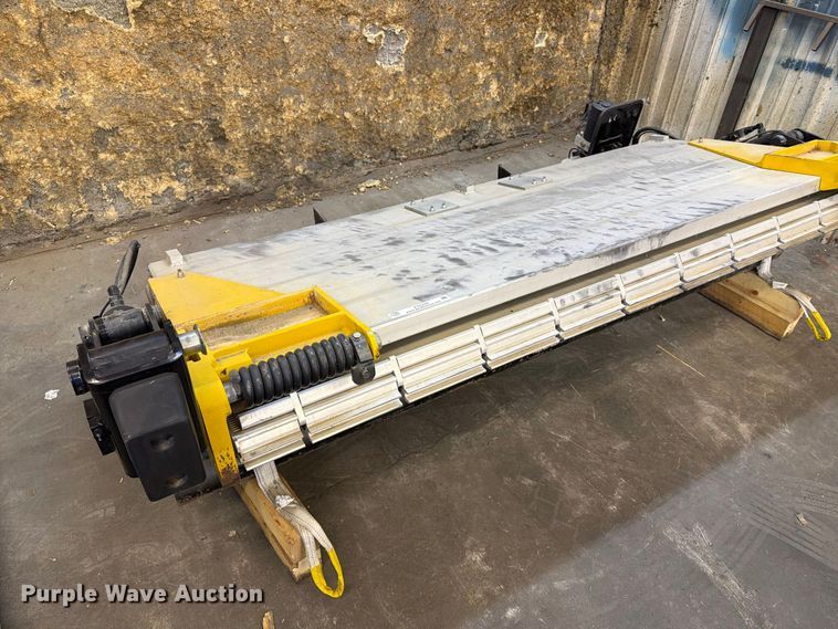 image for item FT6704 Maxon GPTLR55 end gate lift