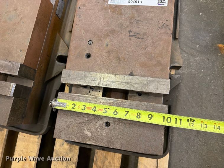 image for item FT6705 Tools