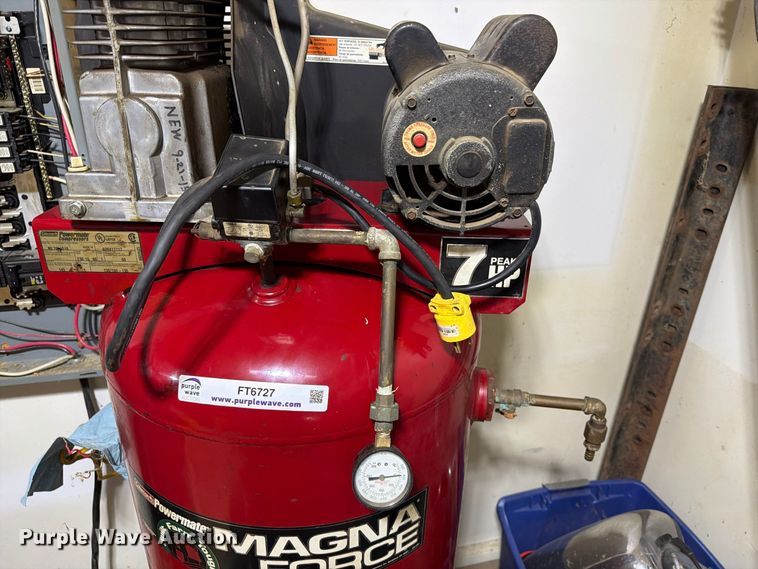 image for item FT6727 Colman Powermate Compressors air compressor