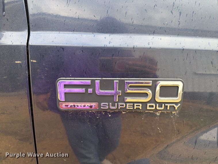 image for item FT7500 2004 Ford F450 Super Duty flatbed truck