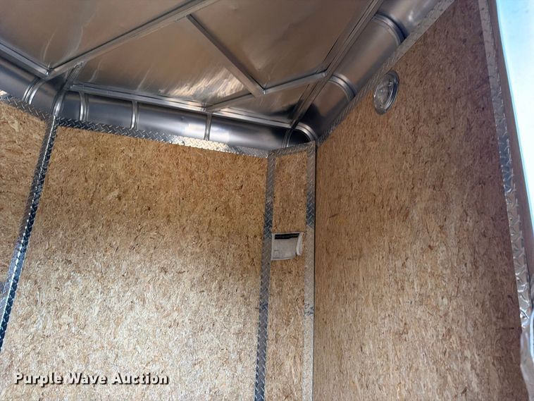 image for item FT7507 2018 Legend Manufacturing Inc 7190VNTA35 enclosed cargo trailer