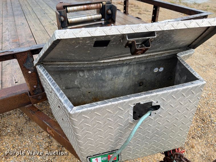 image for item FT7508 2018 Pj Trailers utility trailer