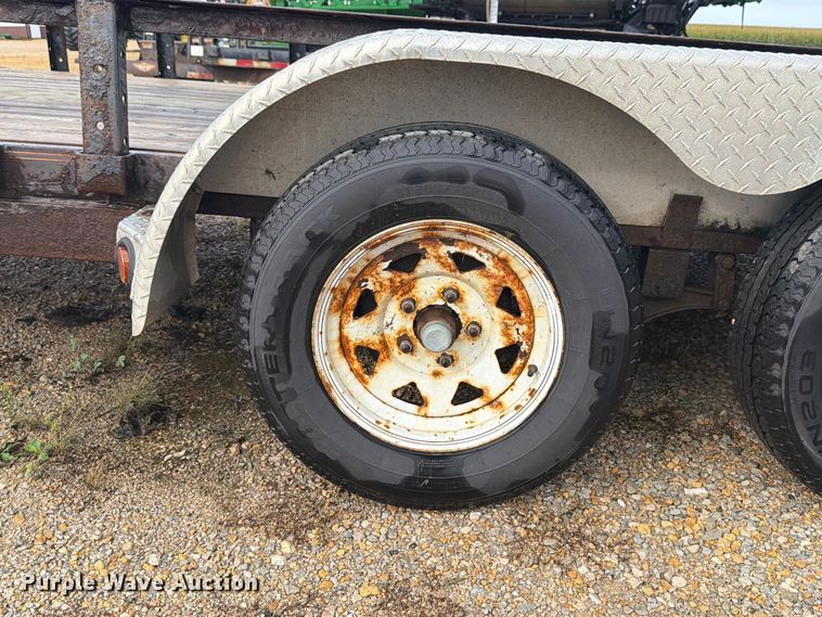 image for item FT7508 2018 Pj Trailers utility trailer