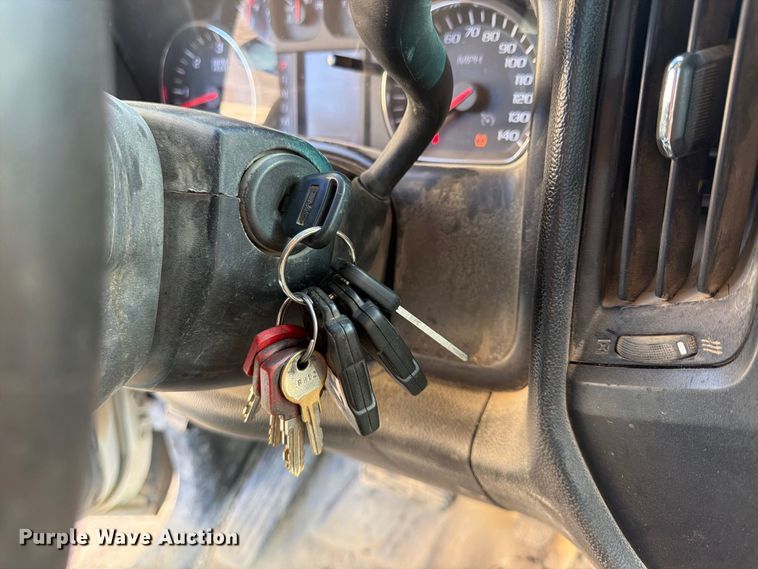image for item FU4582 2015 GMC Sierra 2500HD 