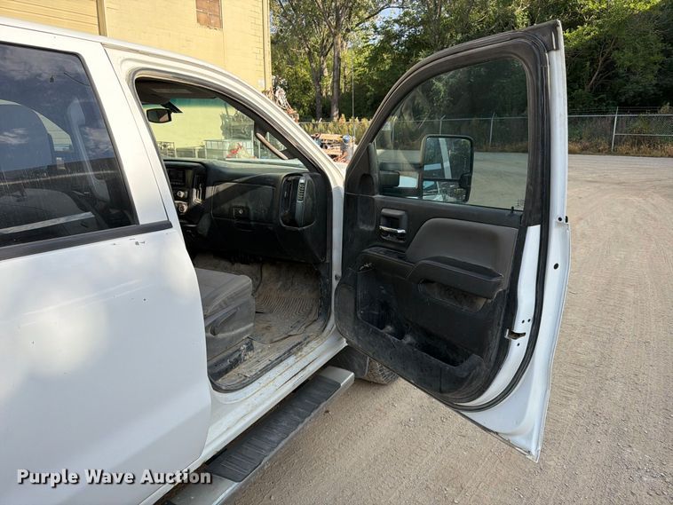 image for item FU4582 2015 GMC Sierra 2500HD 