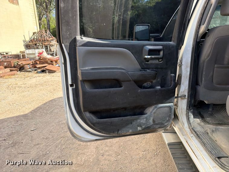 image for item FU4582 2015 GMC Sierra 2500HD 