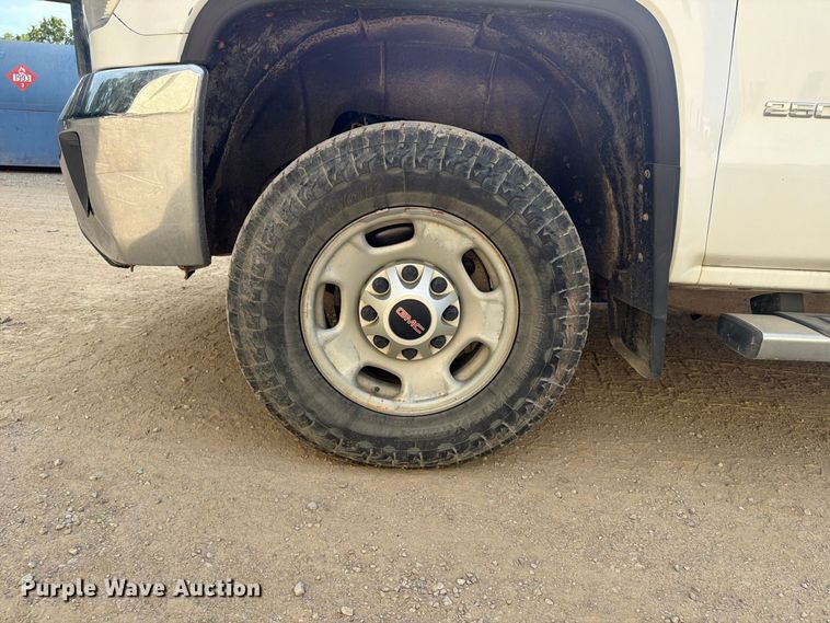 image for item FU4582 2015 GMC Sierra 2500HD 