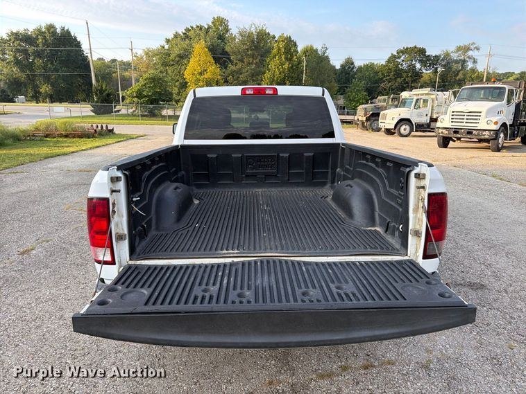 image for item FU4600 2013 RAM 1500 ST Ext. Cab pickup truck