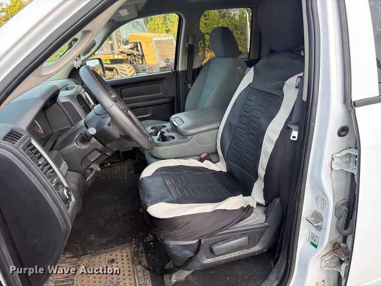 image for item FU4600 2013 RAM 1500 ST Ext. Cab pickup truck