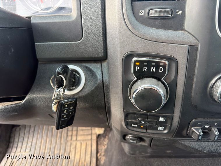 image for item FU4600 2013 RAM 1500 ST Ext. Cab pickup truck