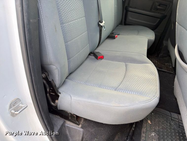 image for item FU4600 2013 RAM 1500 ST Ext. Cab pickup truck