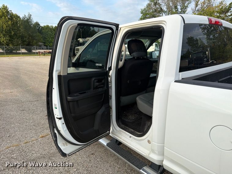 image for item FU4600 2013 RAM 1500 ST Ext. Cab pickup truck