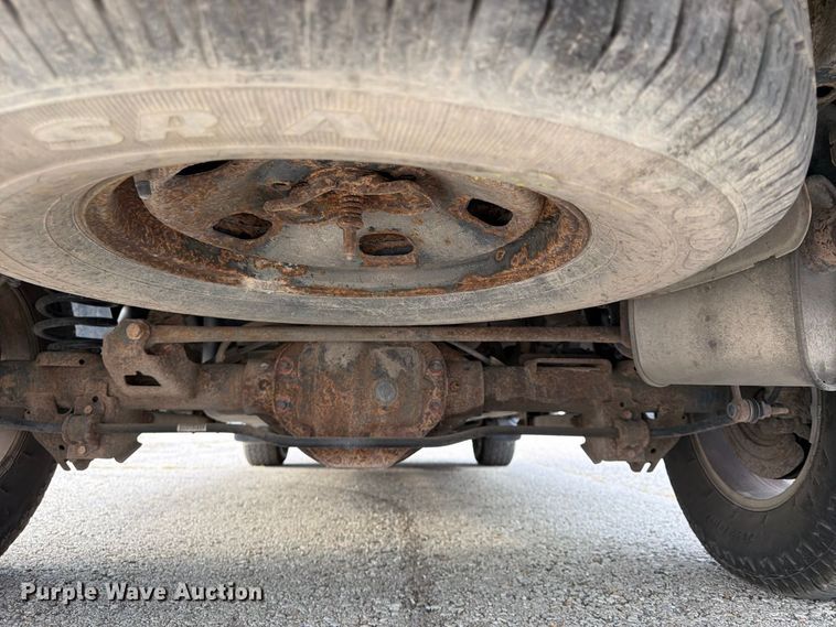 image for item FU4600 2013 RAM 1500 ST Ext. Cab pickup truck