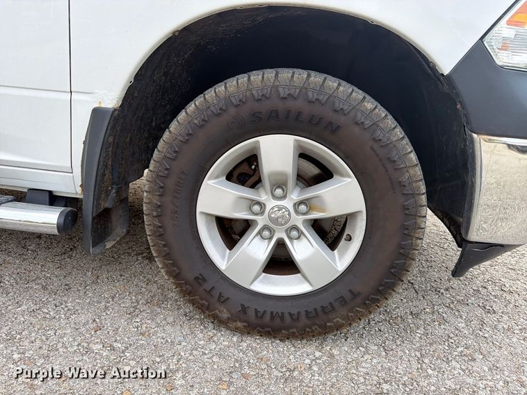 image for item FU4600 2013 RAM 1500 ST Ext. Cab pickup truck
