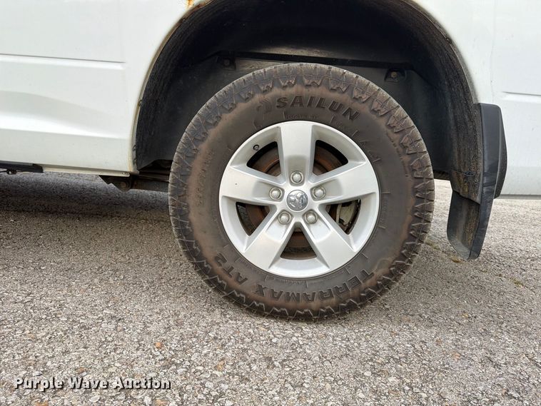 image for item FU4600 2013 RAM 1500 ST Ext. Cab pickup truck