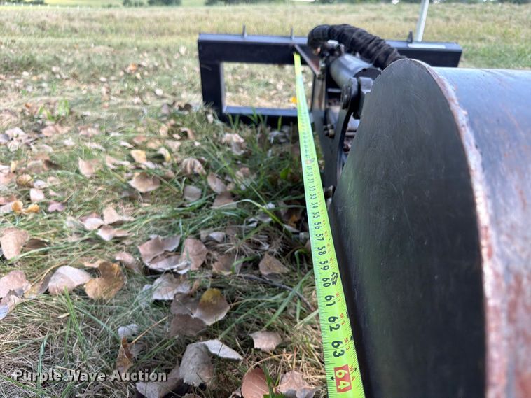 image for item FU4623 2018 skid steer backhoe