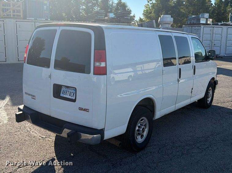 image for item FU4632 2014 GMC Savana Utility Van