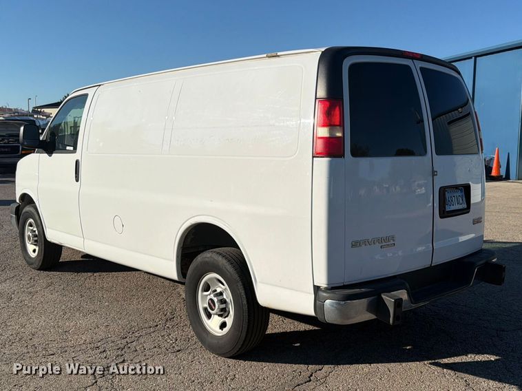 image for item FU4632 2014 GMC Savana Utility Van