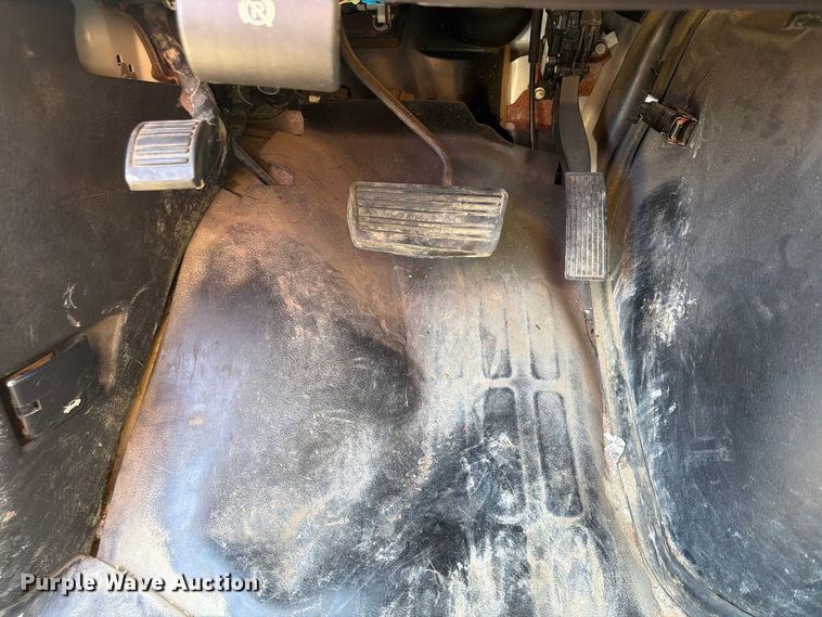 image for item FU4632 2014 GMC Savana Utility Van