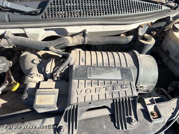 image for item FU4632 2014 GMC Savana Utility Van