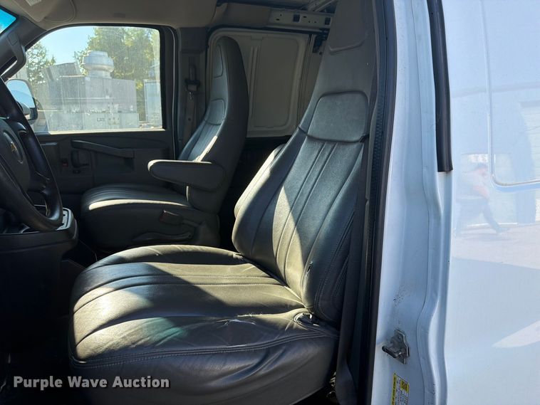 image for item FU4633 2016 Chevrolet Express 2500 