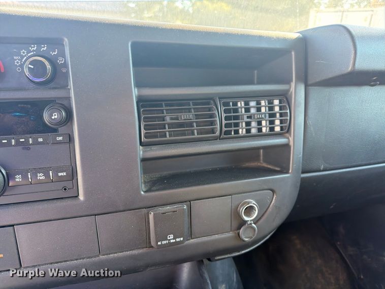 image for item FU4633 2016 Chevrolet Express 2500 