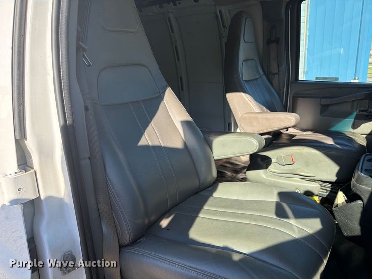 image for item FU4633 2016 Chevrolet Express 2500 