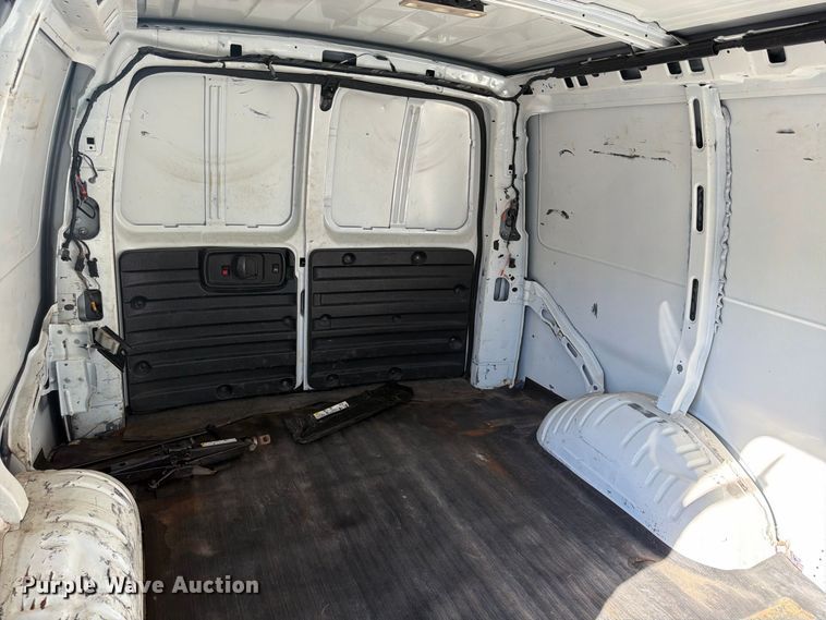 image for item FU4633 2016 Chevrolet Express 2500 
