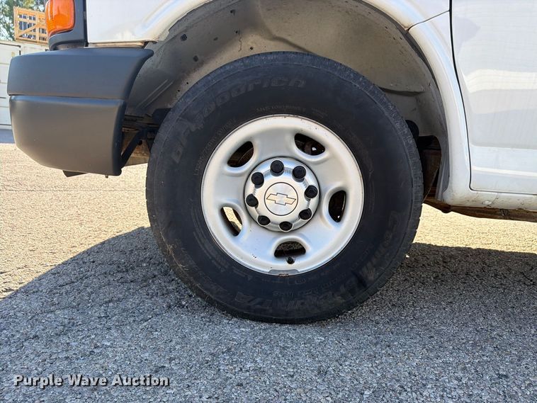 image for item FU4633 2016 Chevrolet Express 2500 