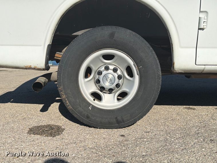 image for item FU4633 2016 Chevrolet Express 2500 