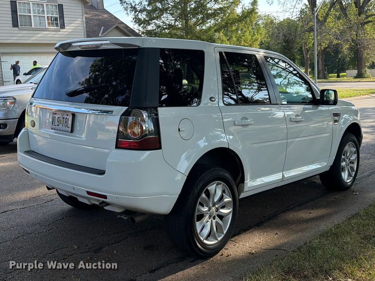 image for item FU4639 2014 Land Rover LR2 SUV