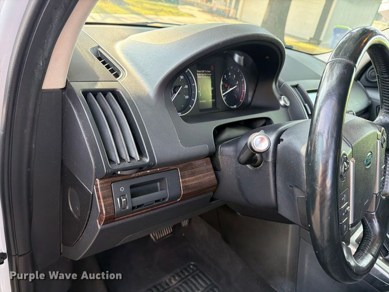 image for item FU4639 2014 Land Rover LR2 SUV