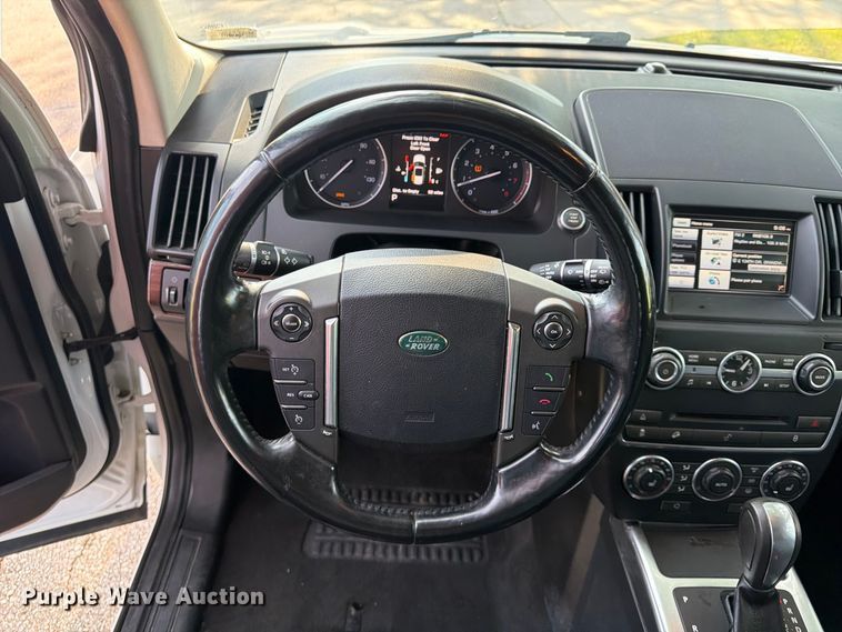 image for item FU4639 2014 Land Rover LR2 SUV