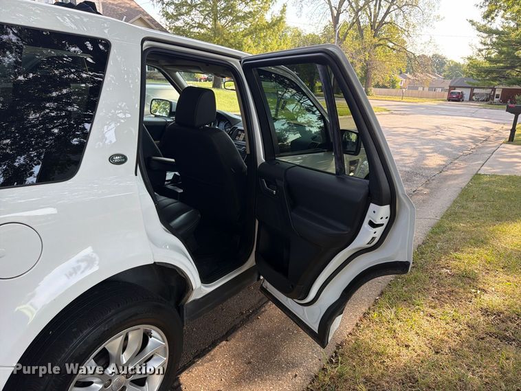 image for item FU4639 2014 Land Rover LR2 SUV