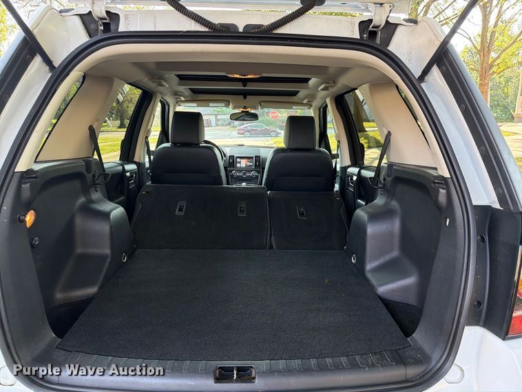 image for item FU4639 2014 Land Rover LR2 SUV