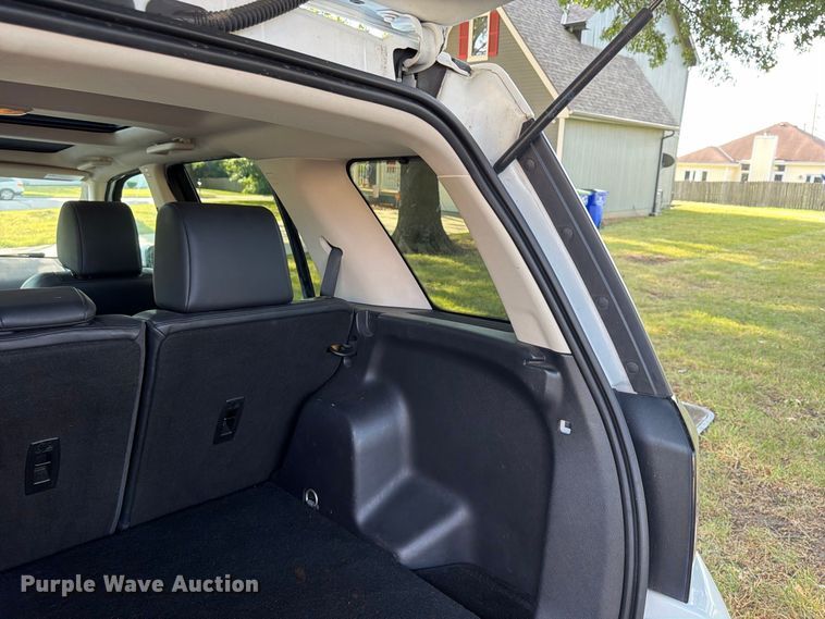 image for item FU4639 2014 Land Rover LR2 SUV