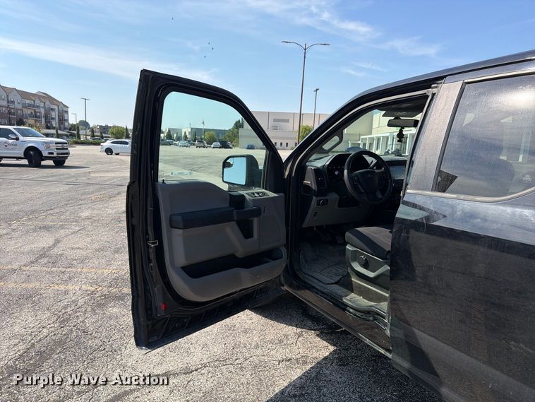 image for item FU4640 2018 Ford F150 Ext. Cab pickup truck