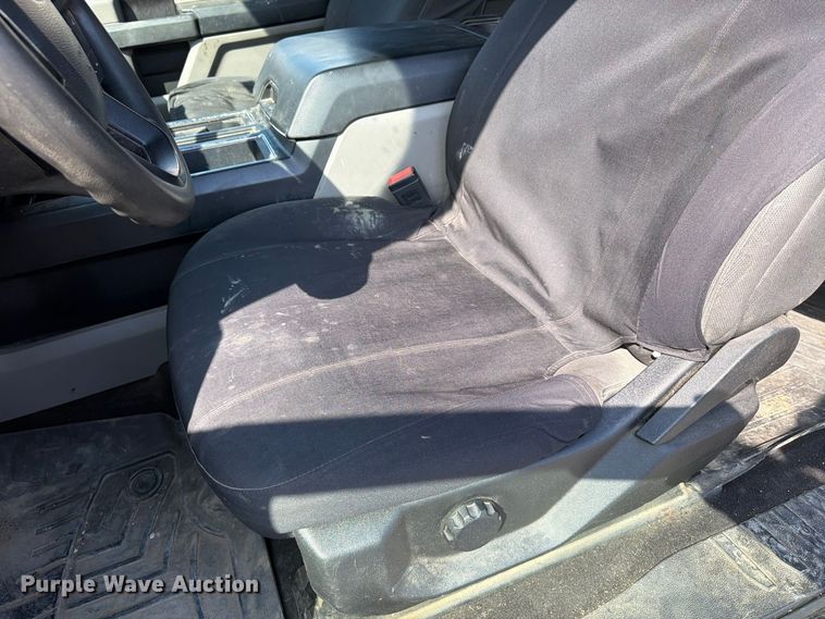 image for item FU4640 2018 Ford F150 Ext. Cab pickup truck