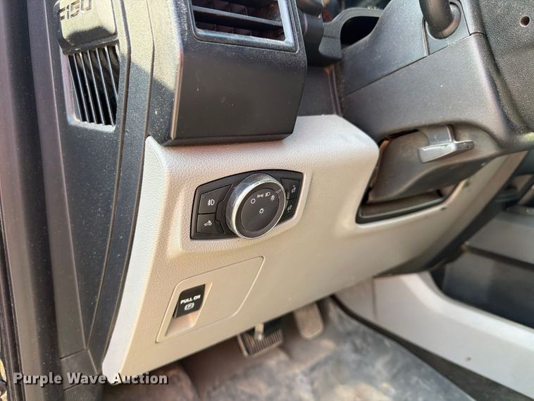 image for item FU4640 2018 Ford F150 Ext. Cab pickup truck