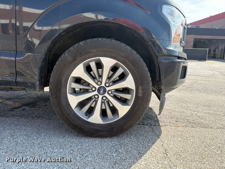 image for item FU4640 2018 Ford F150 Ext. Cab pickup truck