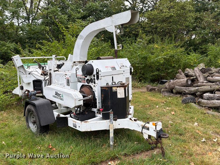 image for item FU4641 2008 Altec DC-1217 CFD wood chipper