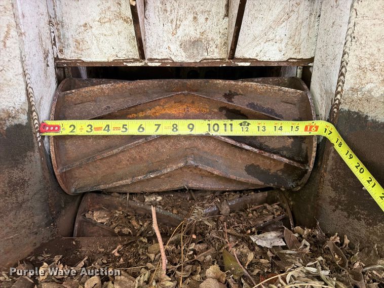 image for item FU4641 2008 Altec DC-1217 CFD wood chipper