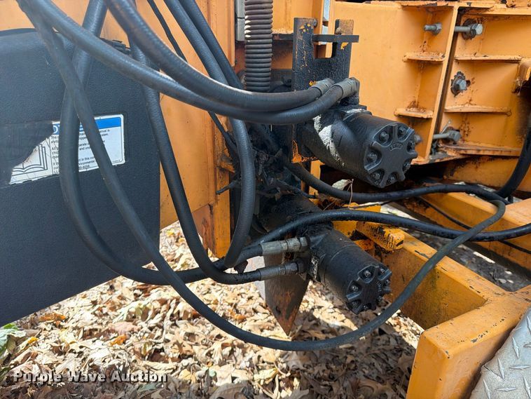 image for item FU4642 2006 Wood/Chuck Chipper Corp. 1 200G wood chipper