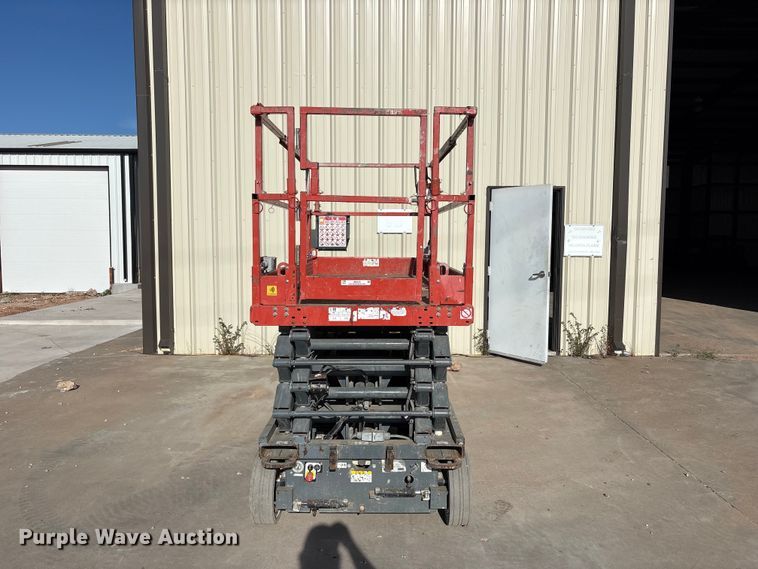 image for item JM9435 2018 Skyjack SJ4632 scissor lift