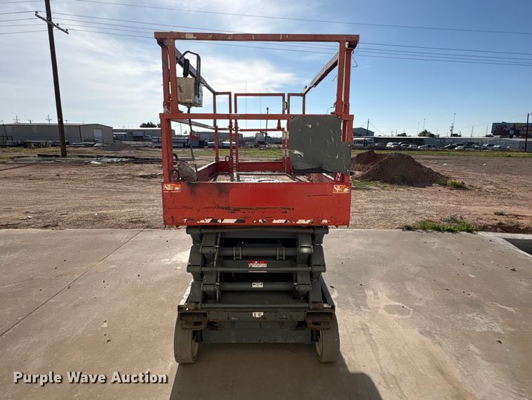 image for item JM9435 2018 Skyjack SJ4632 scissor lift