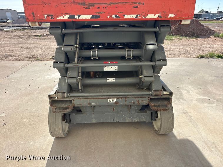 image for item JM9435 2018 Skyjack SJ4632 scissor lift