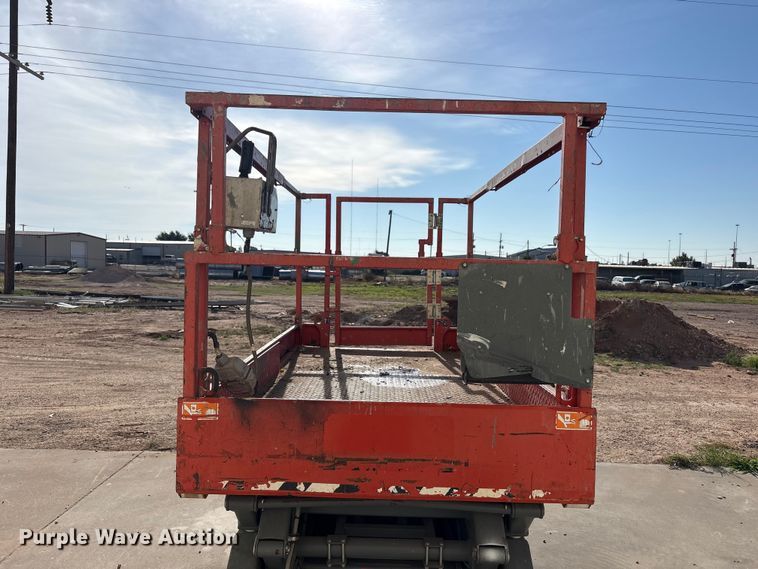 image for item JM9435 2018 Skyjack SJ4632 scissor lift